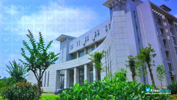 Wuhan Institute of Technology (Institute of Chemical Technology) photo #6