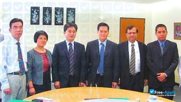 Wuhan Institute of Technology (Institute of Chemical Technology) photo #2