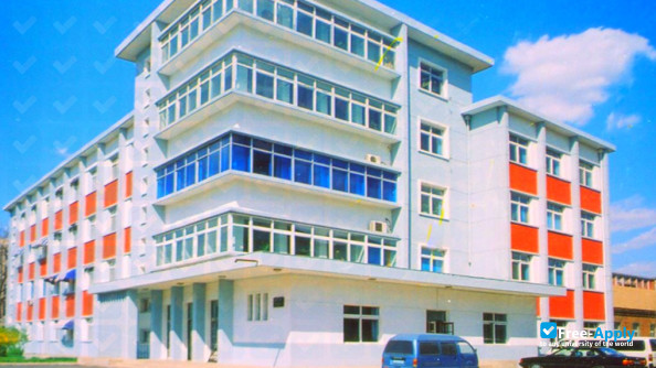 Shenyang Pharmaceutical University photo #4