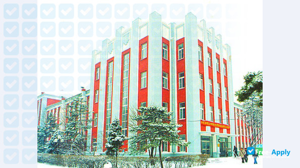 Shenyang Pharmaceutical University фотография №4