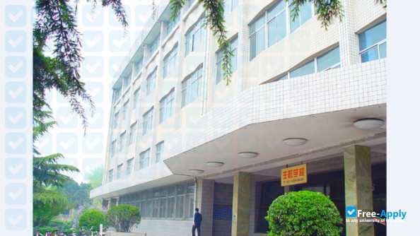 Photo de l’Shijiazhuang Tiedao University (Railway Institute) #5