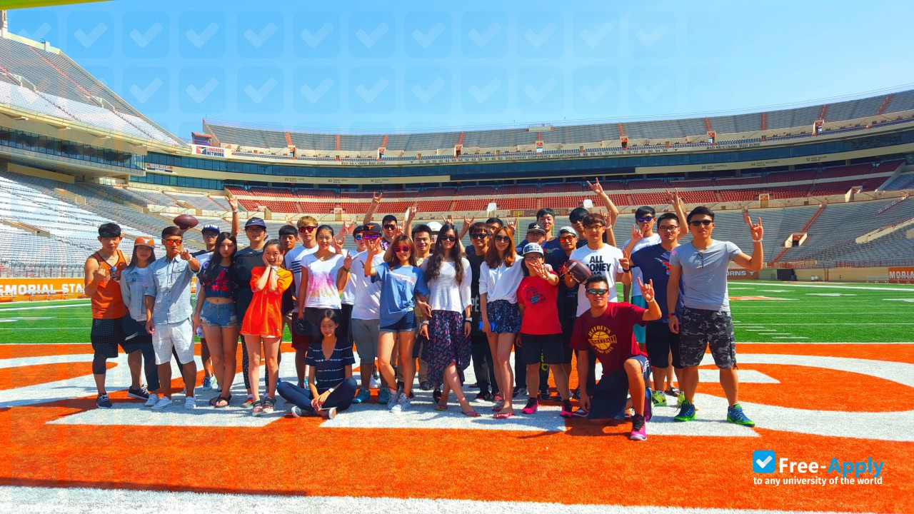 Shanghai University of Sport photo #5