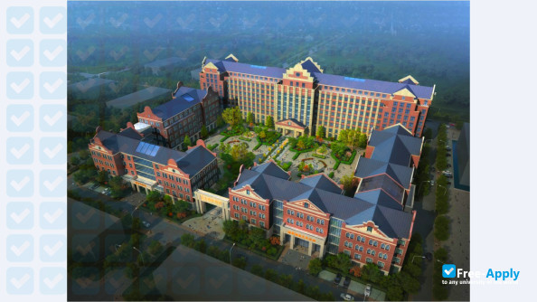 Shanghai jiao tong university фотография №2