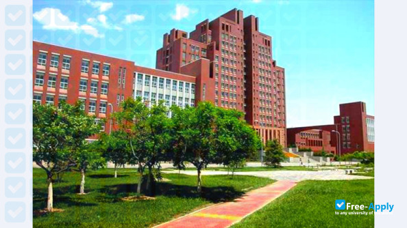 Tianjin Medical University фотография №1