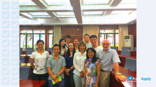 Miniatura de la Guangdong University of Foreign Studies #9