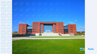Dalian University of Technology миниатюра №7