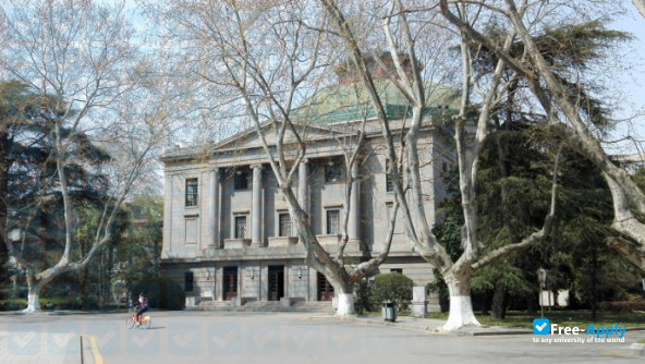Foto de la Southeast University #7