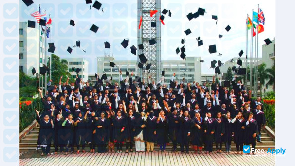 Hainan Medical University photo #9