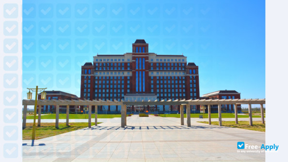 Photo de l’Changchun University of Technology #8