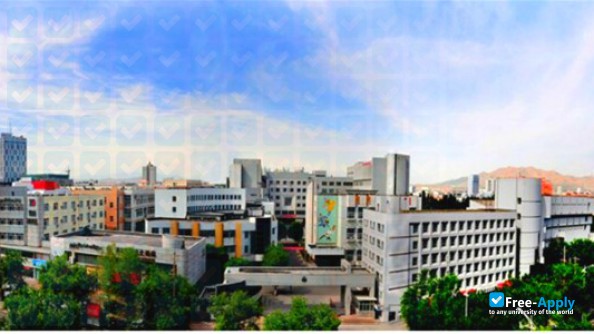 Photo de l’Xinjiang Arts University #4