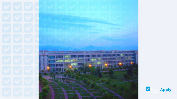 Xi'An International Studies University photo #5