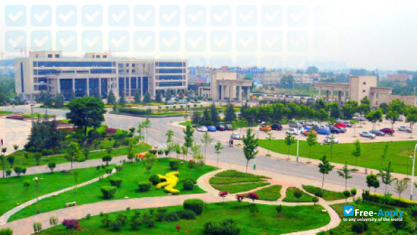 Photo de l’Xi'An International Studies University #8