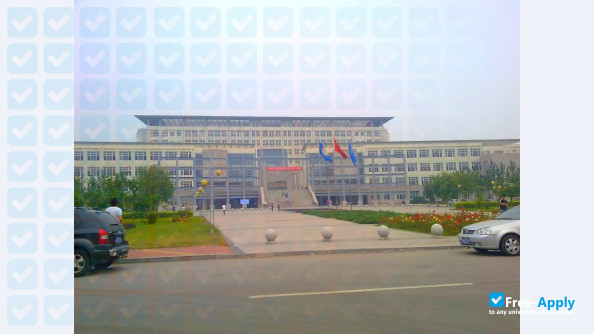 Liaoning Provincial College of Communications фотография №2