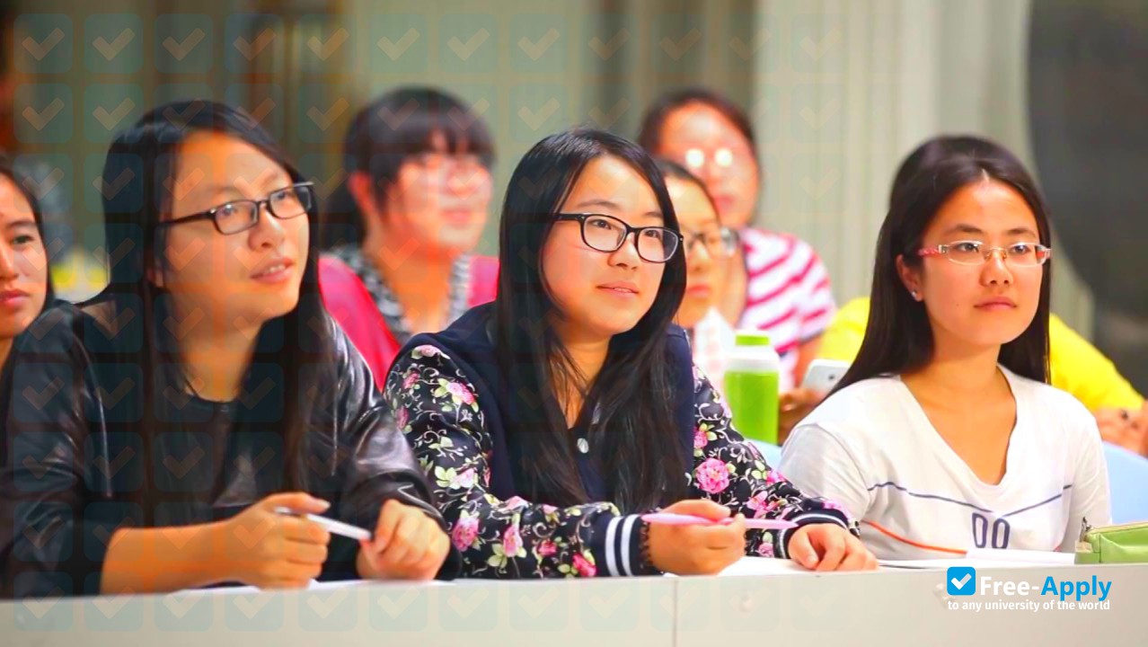 Zhejiang University of Finance & Economics photo #6