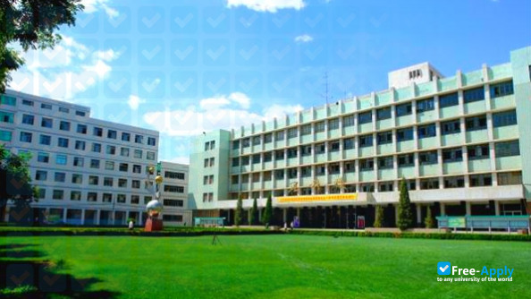 Lanzhou City University photo #4