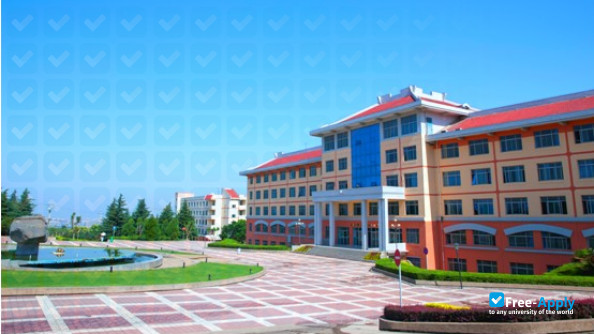 Xi'An Siyuan University фотография №1