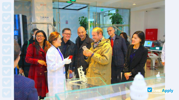 Foto de la Beijing City University #5