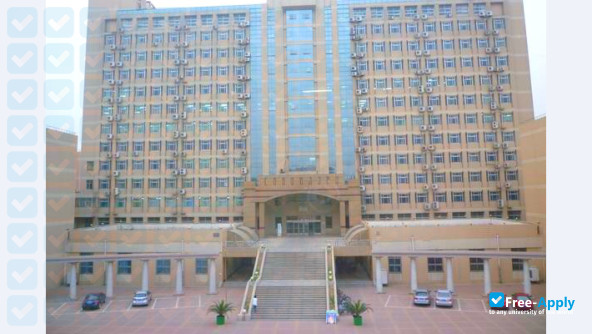 Foto de la Hebei University of Engineering #3