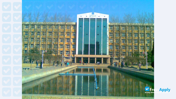 Foto de la Hebei University of Engineering #5