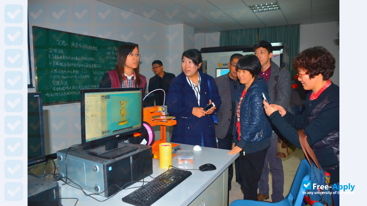 Minnan University of Science & Technology фотография №9
