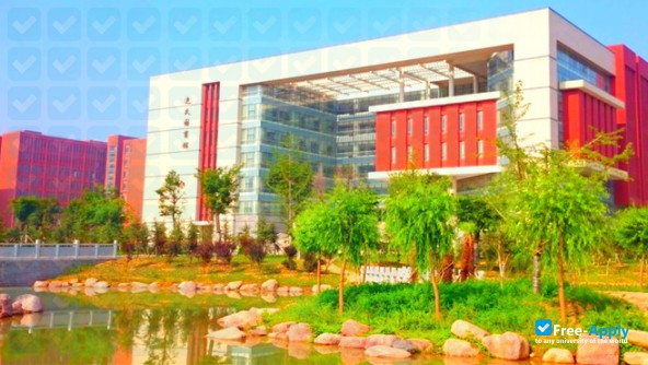 Photo de l’Zhengzhou University of Light Industry #3