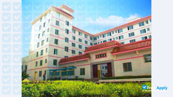 Foto de la Shanxi Institute of Mechanical and Electrical Engineering #2