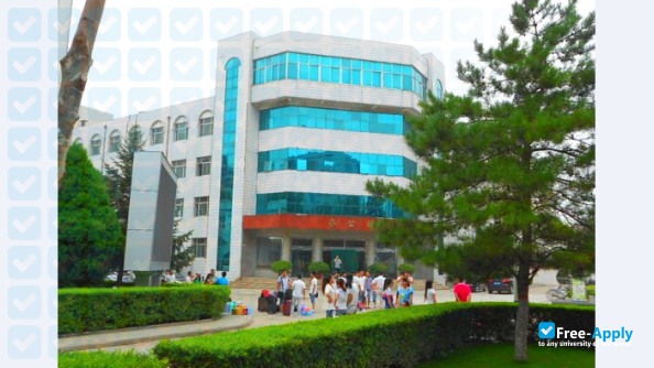 Photo de l’Shanxi Institute of Mechanical and Electrical Engineering #2