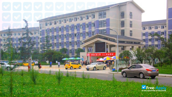 Sichuan Technology & Business College photo #5