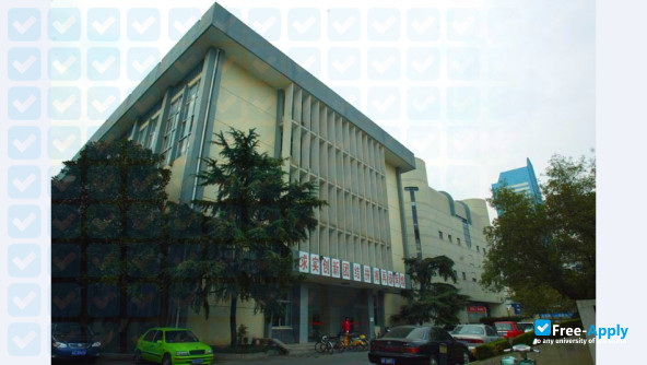 Photo de l’Sichuan College of Architectural Technology #9