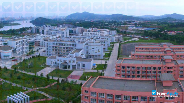 Beihua University (Jilin Medical College) фотография №10