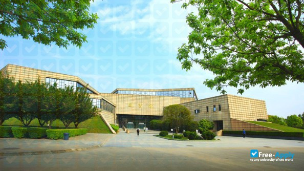 Xi'an Eurasia University photo #3