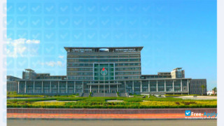 Taishan Medical University миниатюра №7