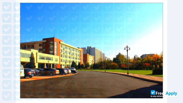 Tianjin Chengjian University фотография №2