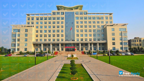 Photo de l’Shanxi Medical University #2