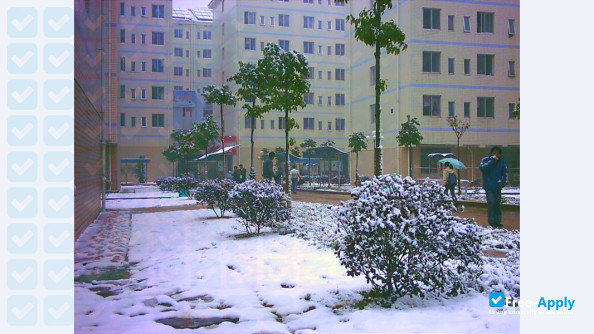 Foto de la Central South University of Forestry & Technology #2