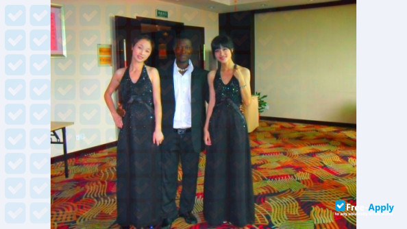 Nanchang Normal University photo #5