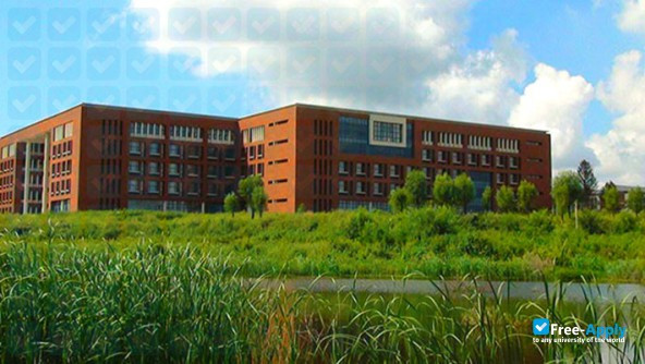 Foto de la Jililin Business and Technology College #1