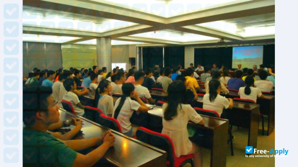 Jingdezhen Ceramic Institute photo #12