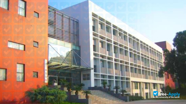 Jinhua Polytecnic photo #2