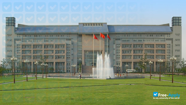 Zhengzhou Information Engineering Vocational College фотография №4