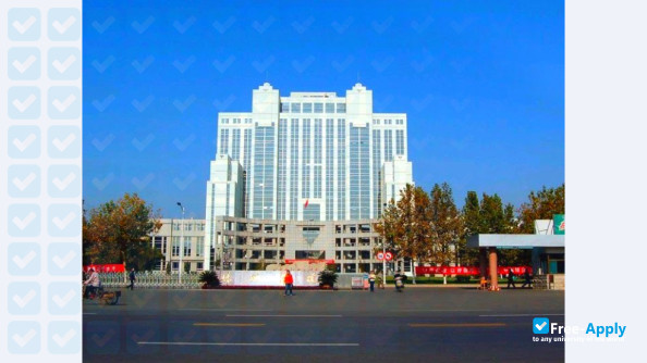 Dezhou University photo #3