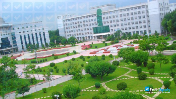 Shenyang Medical College photo #4