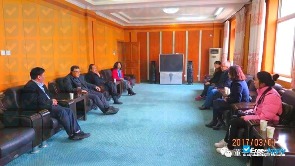 Shandong Huayu University of Technology photo #5