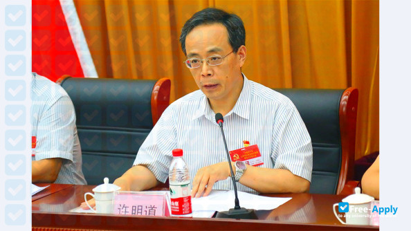 Foto de la Shandong Labor Vocational & Technical College #2