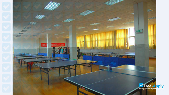 Foto de la Shanghai Normal University Tianhua College #2