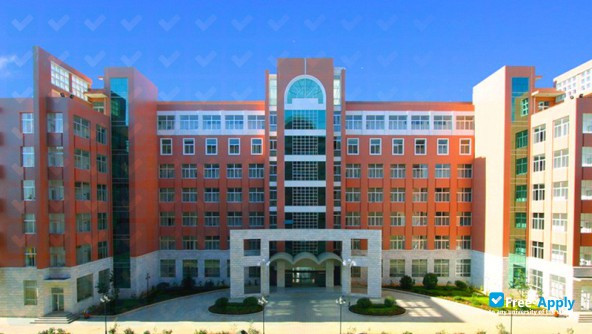 Yunnan University of Finance & Economics фотография №3