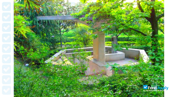 Foto de la Hunan University Of Commerce #4