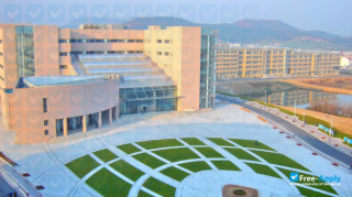 Miniatura de la Dalian University Of Foreign Languages #7