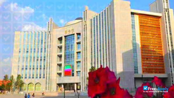 Foto de la Baotou Light Industry Vocational Technical College #4