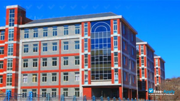 Chengde Nursing Vocational College photo #4